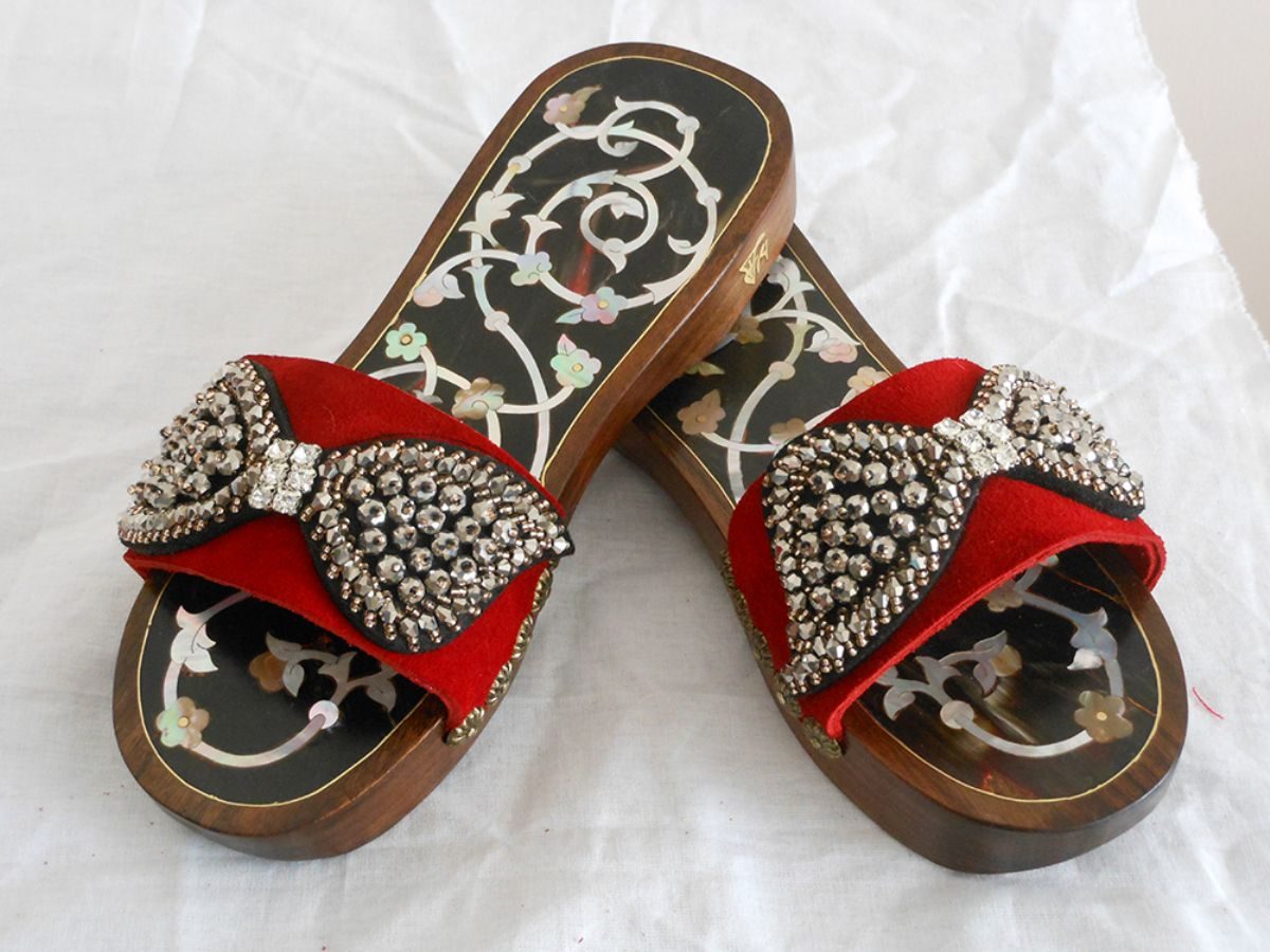 Rüyada Ağaç takunya görmek